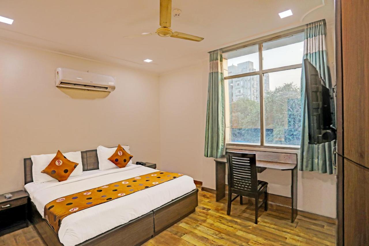 Hotel Grand Tushar - Ghaziabad Railway Station Exterior photo