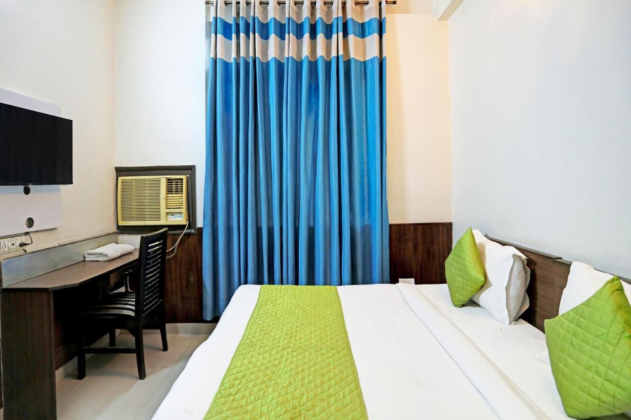 Hotel Grand Tushar - Ghaziabad Railway Station Exterior photo